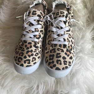 Leopard Canvas Casual shoes